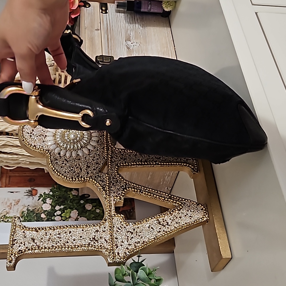 Gucci Guccissima Shoulder Bag; Price reflects wears, sales final, no return - Picture 4 of 16